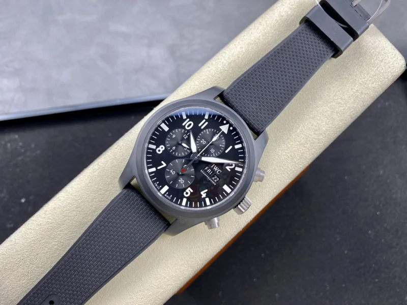 2024最新 IWCスーパーコピー時計セラミック パイロット トップ ガン クロノグラフ スペシャル エディション 170484[3]
