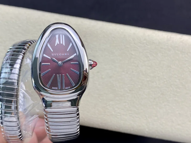 ブルガリスネークスーパーコピー時計の高品質バージョン 170090