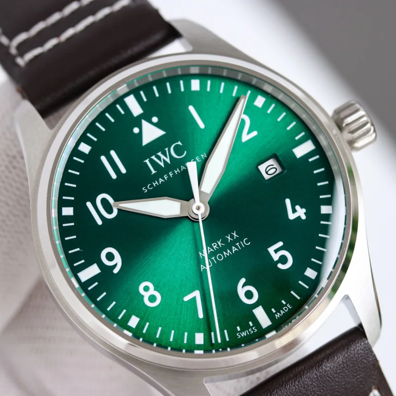 ブランド新たな技術ベンチマークを設定する 時計IWCパイロットシリーズ IW50006[2]