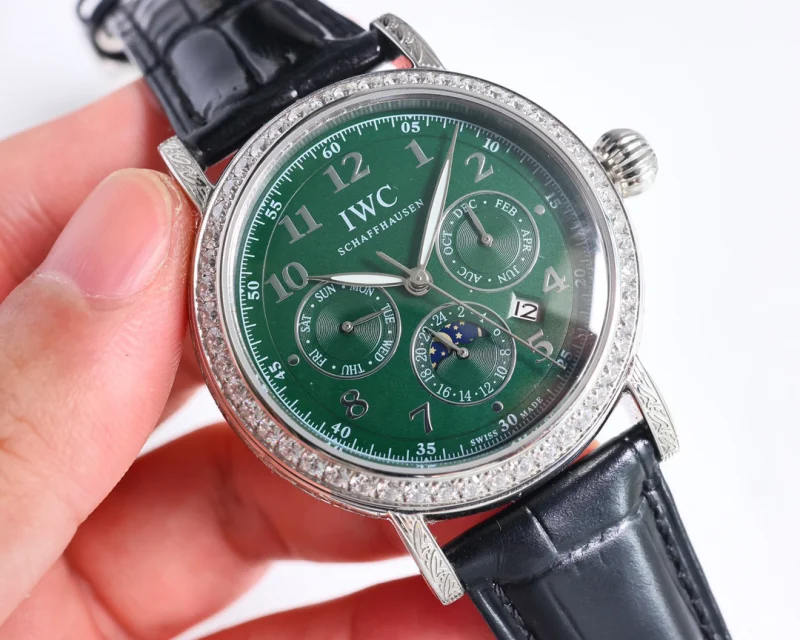 2024ブランドIWC6針多機能刻印男性スーパーコピー時計 iwc568