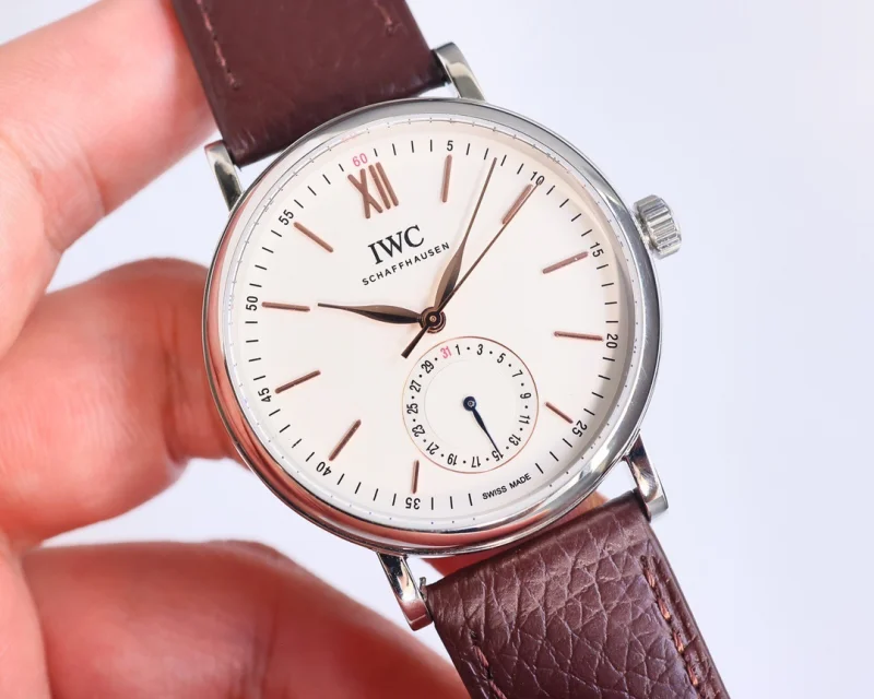 IWC日本有名のポートフィノシリーズ ポインターカレンダー機能時計 IW359201