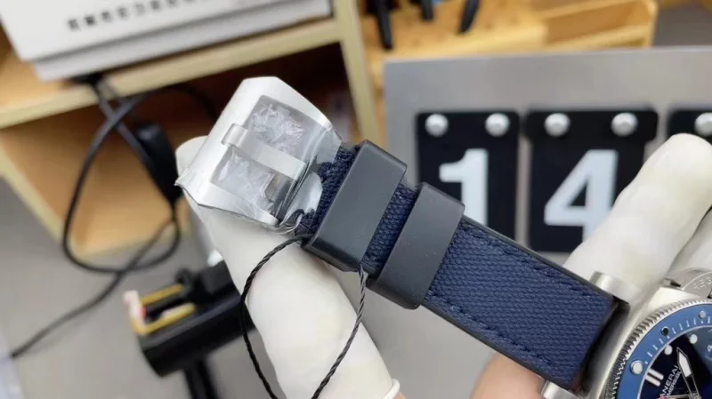 パネライ ブラックセラミック リングスーパーコピー時計n級優良店 PAM1507[7]