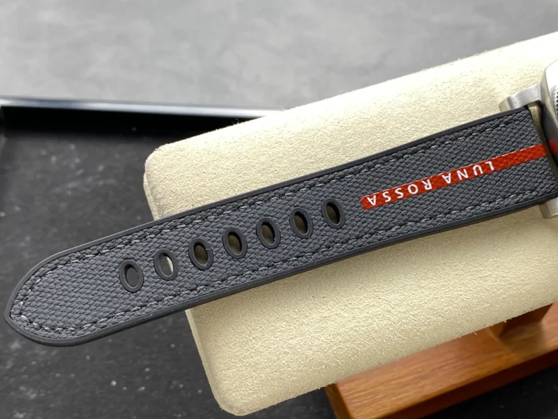 パネライ人気新作 ラバーソールとキャンバスストラップの時計 PAM1565[8]