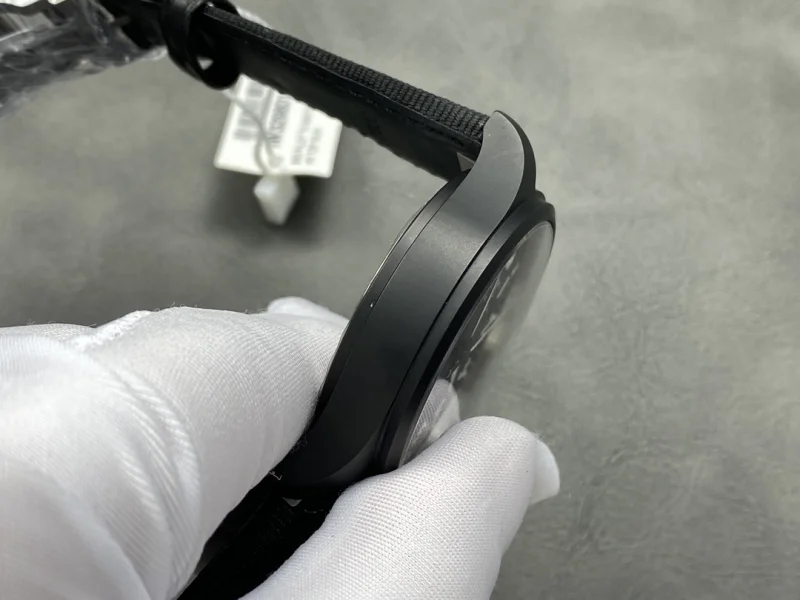 2024入荷時計IWC パイロット ブラックセラミックモデル IW329801[4]