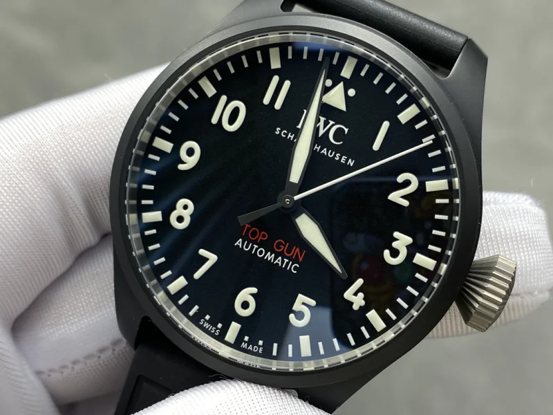 IWC最高に格好良い パイロットコピー時計ブラックセラミックモデル IW329802[7]