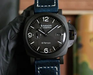 最完璧パネライスーパーコピー時計n級 サブマーシブル BMG-TECH™ ─ 44mm サブマリーナー メタル ガラス PAM710256