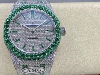 人気のスーパーコピーオーデマピゲ時計 ロイヤル オーク ダイヤモンドいっぱい 15400スター AP52001