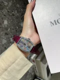 人気ブランド新作フランクミュラーバレル形状女性石英時計 M68911 (2)