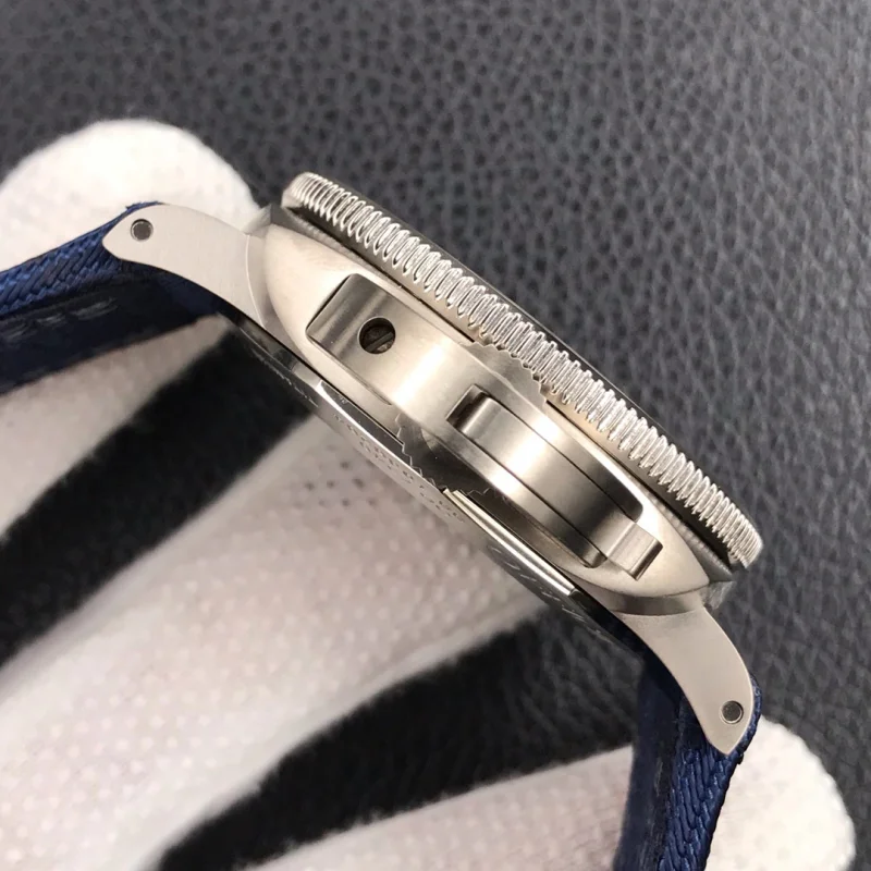 パネライ樹脂ファイバーストラップスーパーコピー時計 PAM985[4]