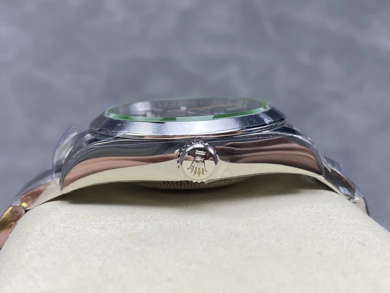 スーパーコピーRolex時計グリーンガラスライトニングミルガウスシリーズ 174462[5]