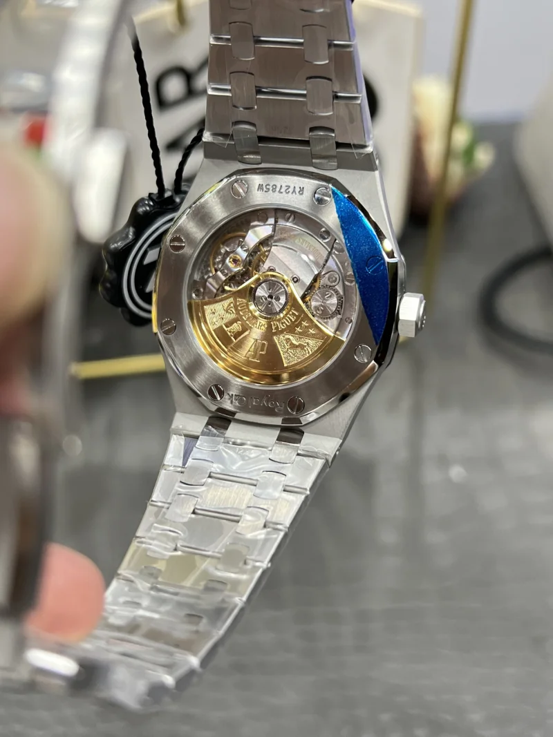 オーデマピゲ新品腕時計ロイヤルオーク 15400シリーズ フルオートマチックインテグレーテッドメカニカル 174991[6]
