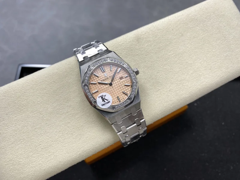 豪華なオーデマピゲ女性ロイヤルオーク 67651シリーズスーパーコピー時計入荷 174869[3]