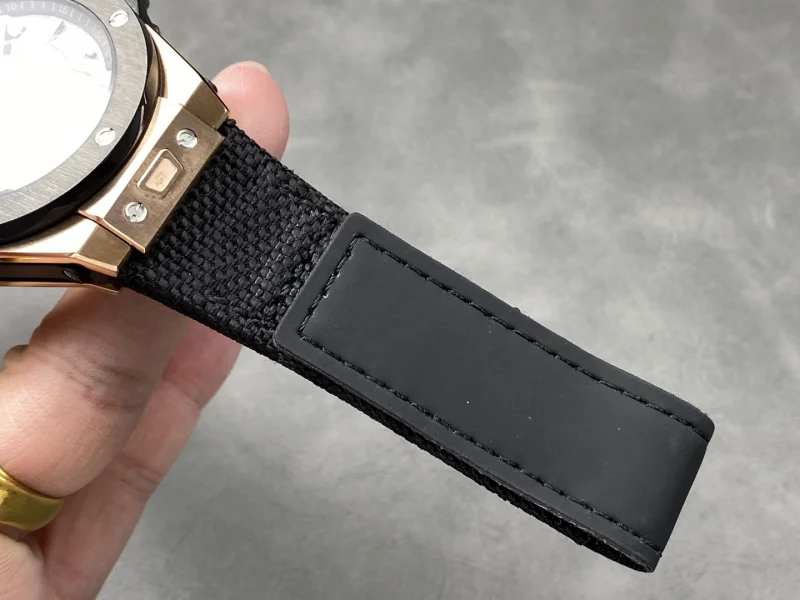 最安値挑戦hublotビッグバンコピートゥールビヨン ブラックセラミック腕時計 174759[8]