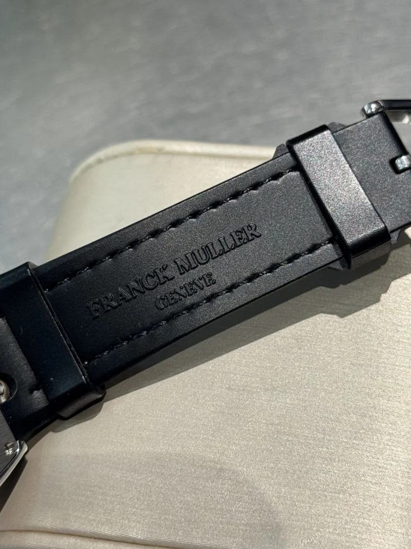 フランクミュラー上新品V32 バレルシリーズ 高級ダイヤモンドインレイ クラシックデジタルフェイス時計 119779[7]