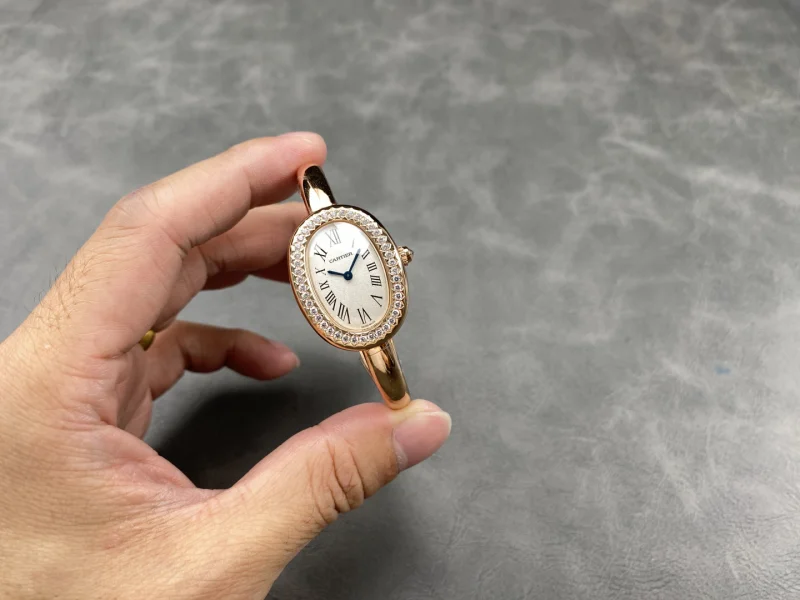 上流階級のカルティエ女性バスタブダイヤモンドリング 174934 素晴らしい価値[3]