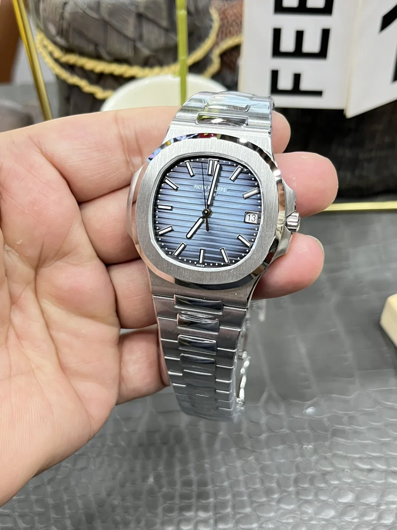 【超話題】パテックフィリップスーパーコピープラチナエディション 5811G ノーチラス腕時計 171534[1]