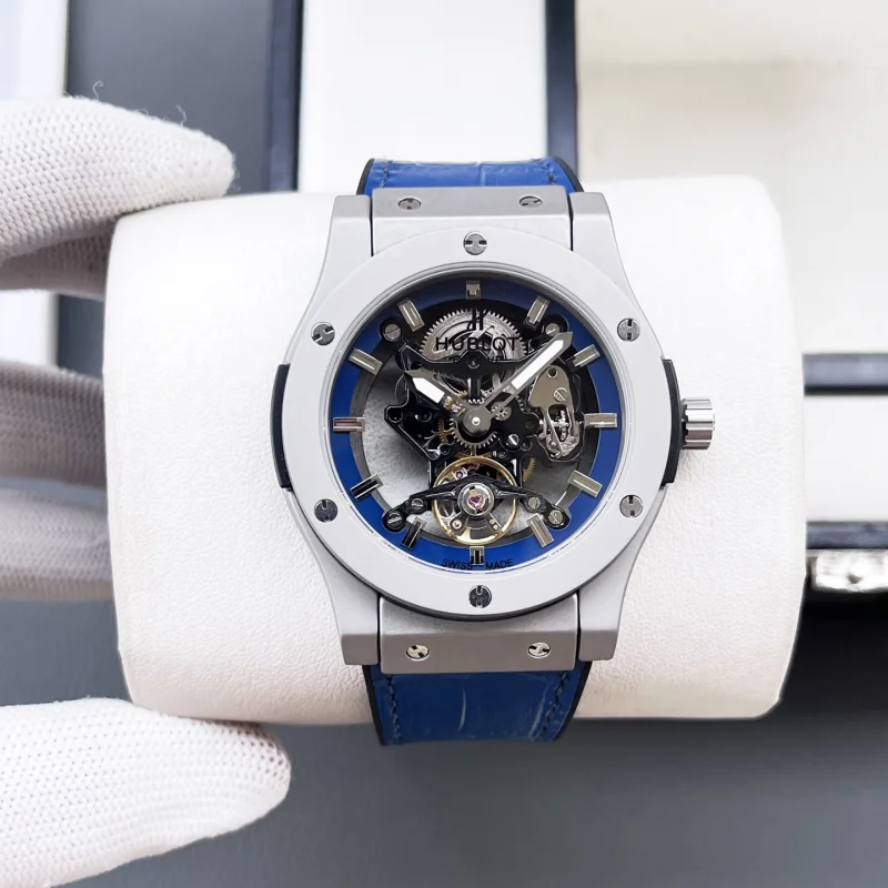 最新の人気商品Hublot高級メンズスーパーコピー新しい魅力腕時計 122307