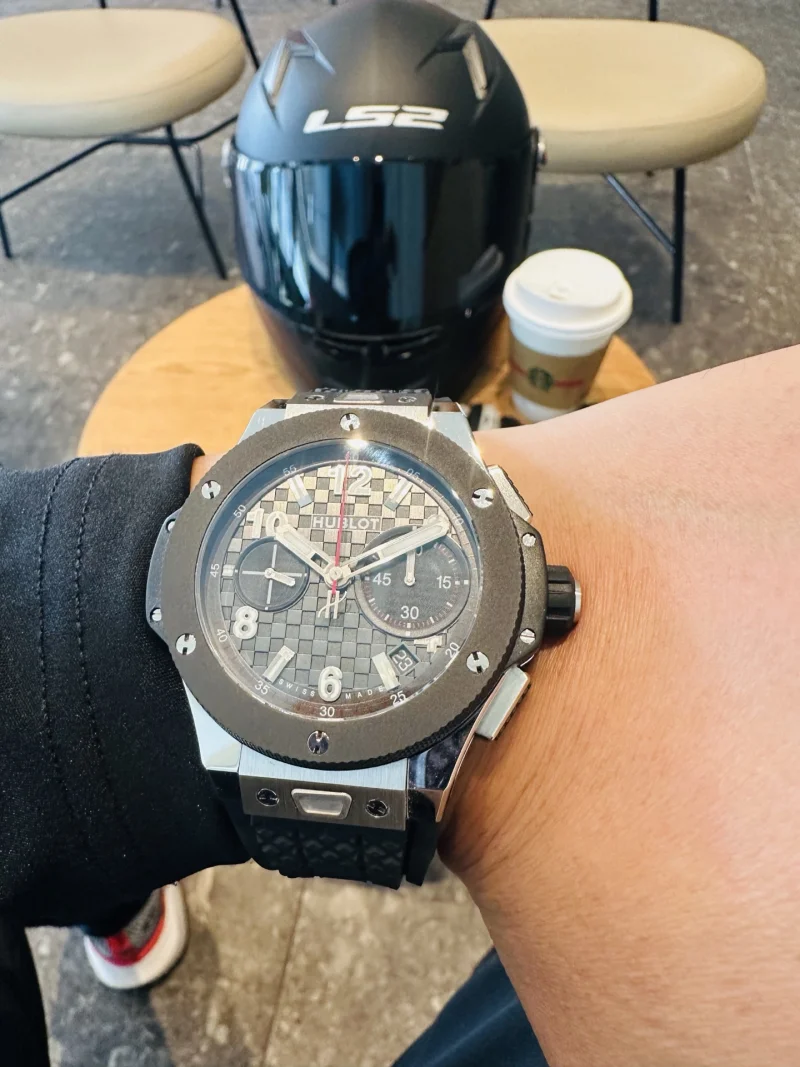最新独特HUBLOTビッグバンコピー男性時計素材革新 431.OM.1338.RX シリーズ 127856[6]
