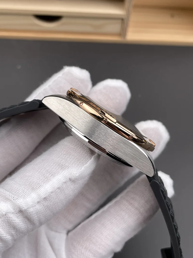 ブライトリング クロノグラフ B01 ローズゴールド＆グレースーパーコピー時計販売 128754[2]