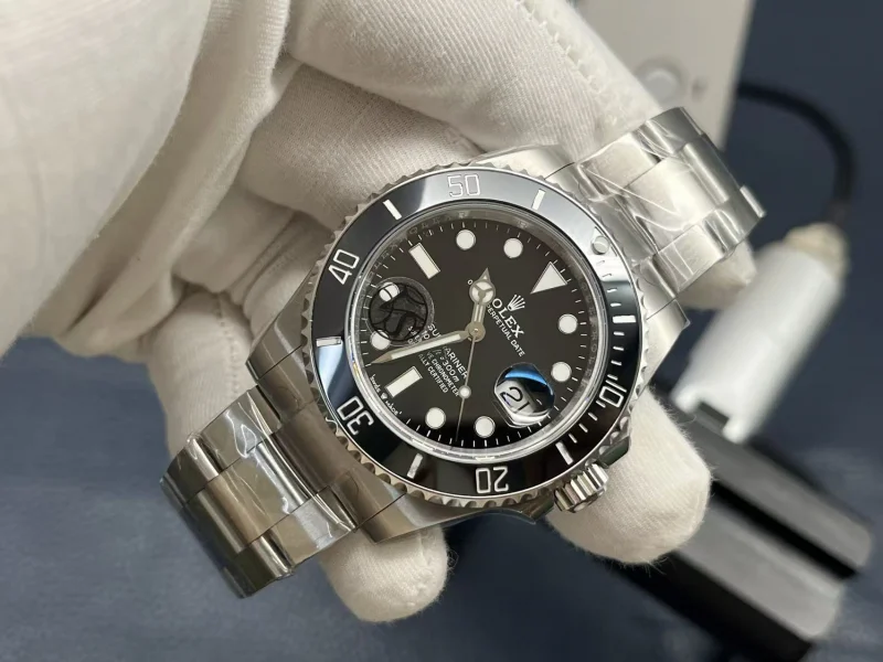 2026年最新業界最強ROLEX サブマリーナ時計コピー新時代到来 130285[1]