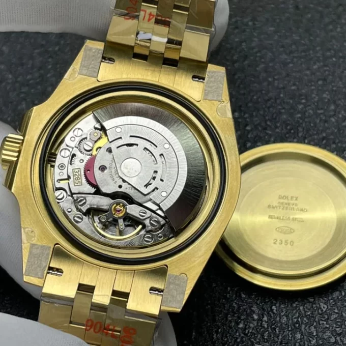 ロレックス M126718GRNR-0001 時計コピー(5/5)