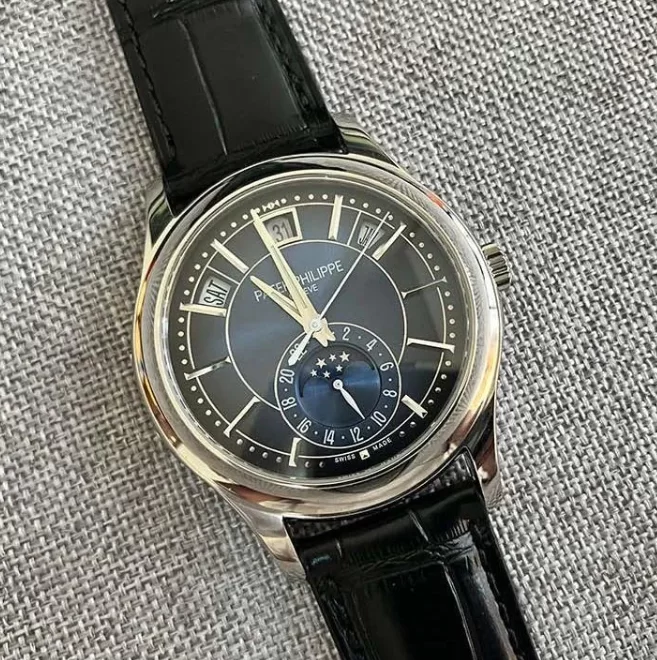 パテックフィリップ 5205G-013 時計コピー(1/1)