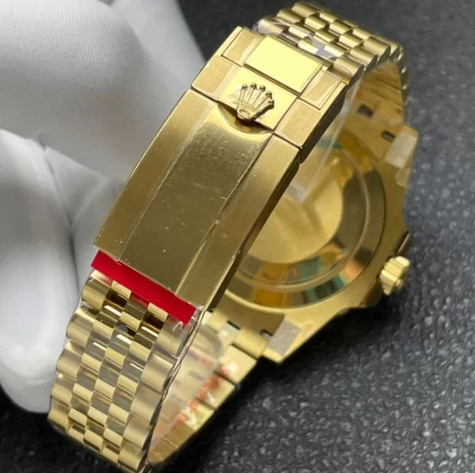 ロレックス M126718GRNR-0001 時計コピー(4/5)