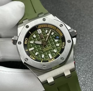 2023オーデマ・ピゲ人気 ロイヤルオークオフショア スーパーコピー時計 ダイバー 15720ST.OO.A052CA.01
