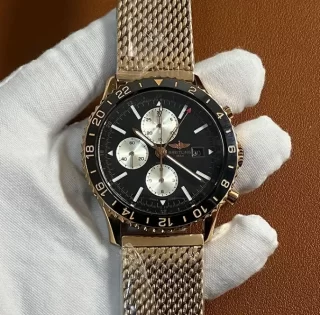 スーパーコピー時計ブライトリング クロノグラフ メンズ R2431212.BE83.256S.R20D.3 シリーズ クロノライナー
