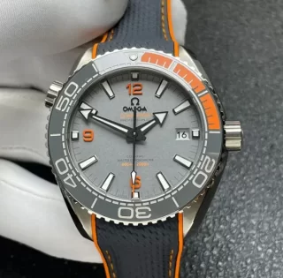 [VS製]人気オメガ シーマスター プラネットオーシャン 600M コーアクシャル マスタークロノメーター 215.92.44.21.99.001