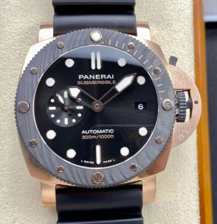 パネライコピー時計 サブマーシブル ゴールドテック™ オロカーボ PAM01070
