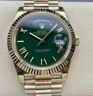 人気ロレックススーパーコピーデイデイト 40mm グリーン文字盤 2836ムーブメント搭載！ 228238