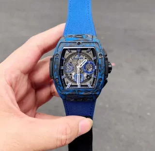最高級42mm ブルー時計コピーウブロ 642.QV.0113.NR.CNY21 スピリット オブ ビッグ・バン カーボン レッド