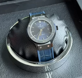 人気HUBLOTコピーブランド クラシック フュージョン セラミック ブルー 565.CM.7170.LR