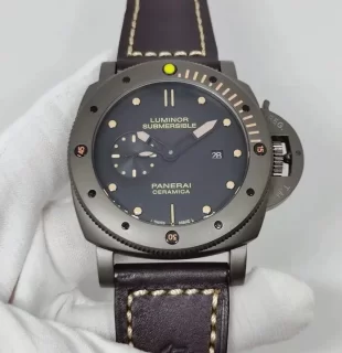 新品 パネライスーパーコピー時計PAM00508 サブマーシブル 1950 3DAYS チェラミカ