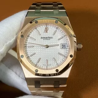 人気ロイヤルオーク オーデマピゲコピー時計N級品 39mm エクストラシン 15202OR.OO.0944OR.01