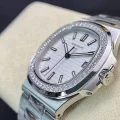 パテックフィリップコピーノーチラス高級優れた時計製造のCal.324 S Cムーブメント 5713/1G-010 (4)