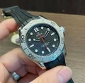 高級オメガスーパーコピー時計 シーマスター 210.32.42.20.01.002 (2)