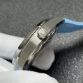 大人気オメガコピー時計 シーマスター アクアテラ ワールドタイマー 43MM サマーブルー 220.12.43.22.03.002 (3)