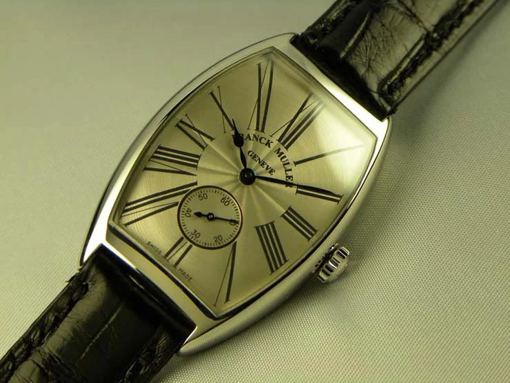 FRANCK MULLER フランクミュラー 時計 偽物 トノウカーベックス ローマインデックス