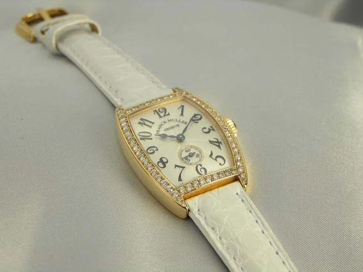 FRANCK MULLER フランクミュラー 時計 偽物 トノウカーベックス レディース ダイヤモンド 1750S6DP