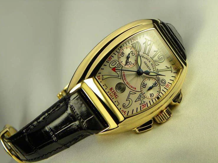 FRANCK MULLER フランクミュラー スーパーコピー時計 コンキスタドール キング クロノグラフ(Dバックル付き)8005CCKING