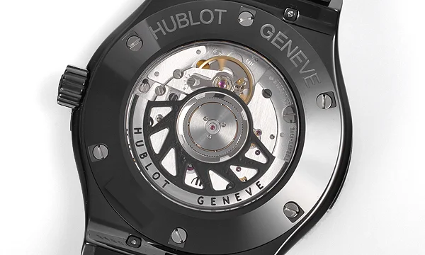 (HUBLOT)ウブロ ブランドコピー クラシック フュージョン ブラックマジック セラミック42mm 542.CM.1770.RX
