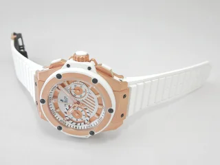 ウブロ キングパワー フドロワイアン ト 715.OE.2118.RW スーパーコピー 時計