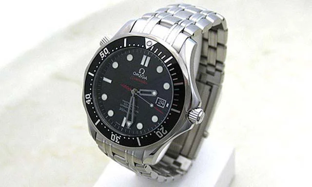 (OMEGA)オメガ スーパーコピー時計 シーマスタープロフェッショナル ジェームズボンドモデル 212.30.41.20.01.001