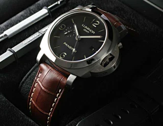 パネライ ルミノールスーパー 1950マリーナ 3デイズGMT PAM00320 スーパーコピー 時計