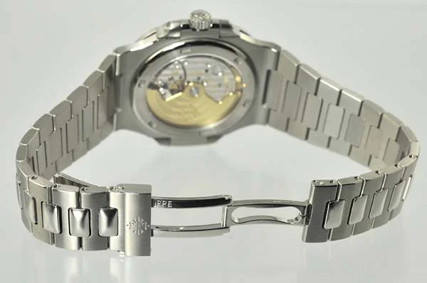 パテックフィリップ 腕時計コピー Patek Philippeノーチラス NAUTILUS 5711/1A