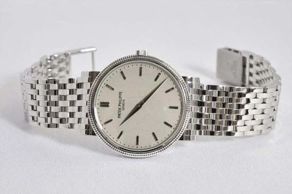 パテックフィリップ 腕時計コピー Patek Philippeカラトラバ 5120/1G