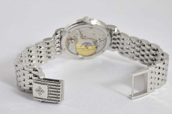 パテックフィリップ 腕時計コピー Patek Philippeカラトラバ 5120/1G