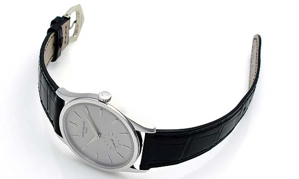 パテックフィリップ 腕時計コピー Patek Philippeカラトラバ 5196G-001